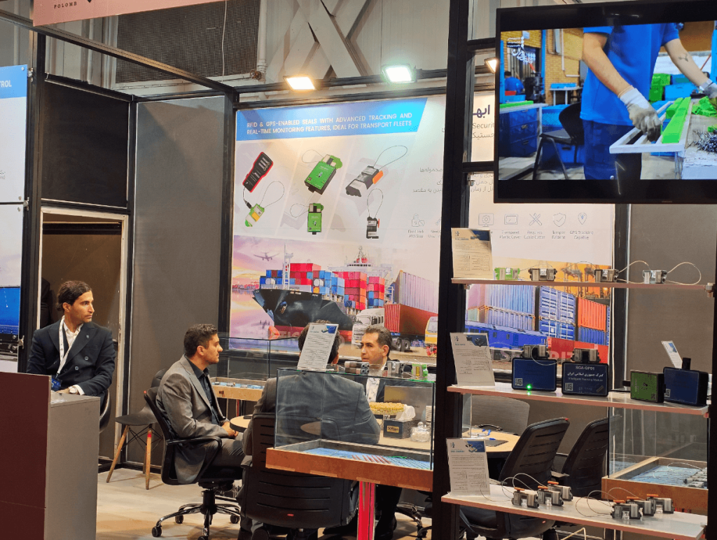 شرکت سیما گستر در ششمین نمایشگاه بین المللی حمل و نقل، لجستیک و صنایع وابسته با افتخار از جدیدترین تولیدات و محصولات خود در حوزه پلمب، GPS و RFID رونمایی کرد.